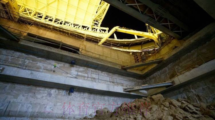 气派!皇马官推晒伯纳乌地下温室工程最新进展 气派!皇马官推晒伯纳乌地下温室工程最新进展